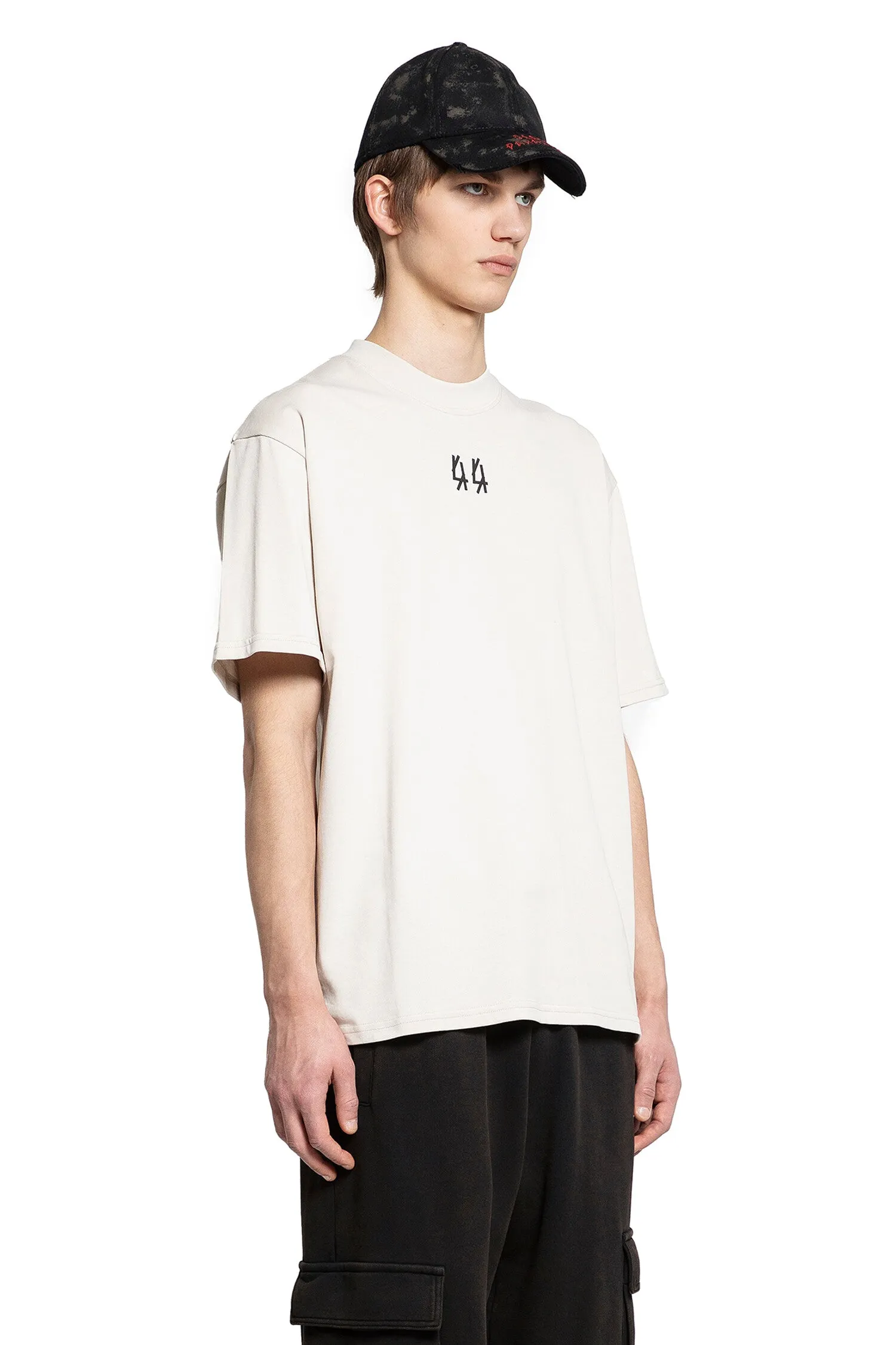 44 LABEL GROUP MAN OFF-WHITE T-SHIRTS & TANK TOPS