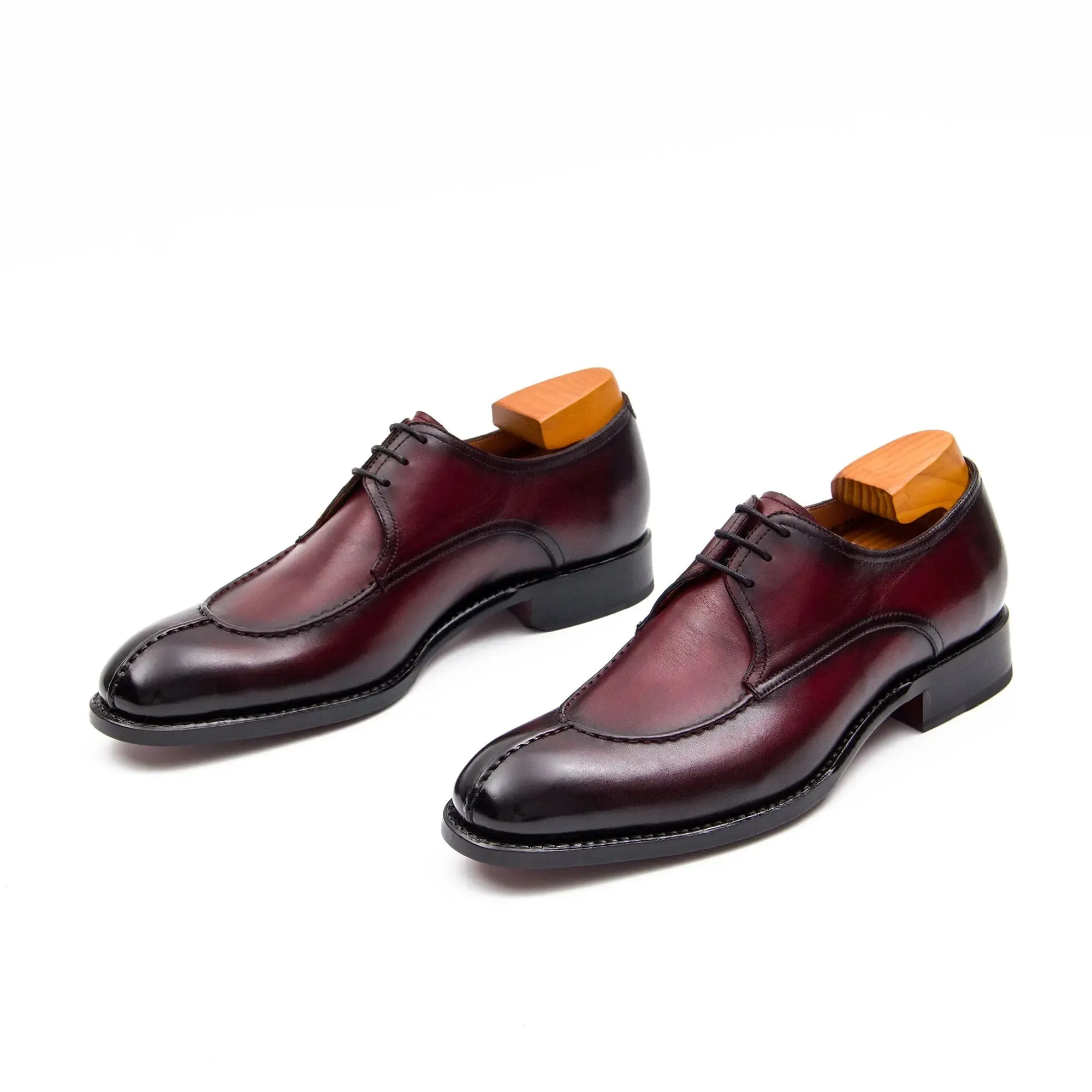 Burgundy leather Derby shoes