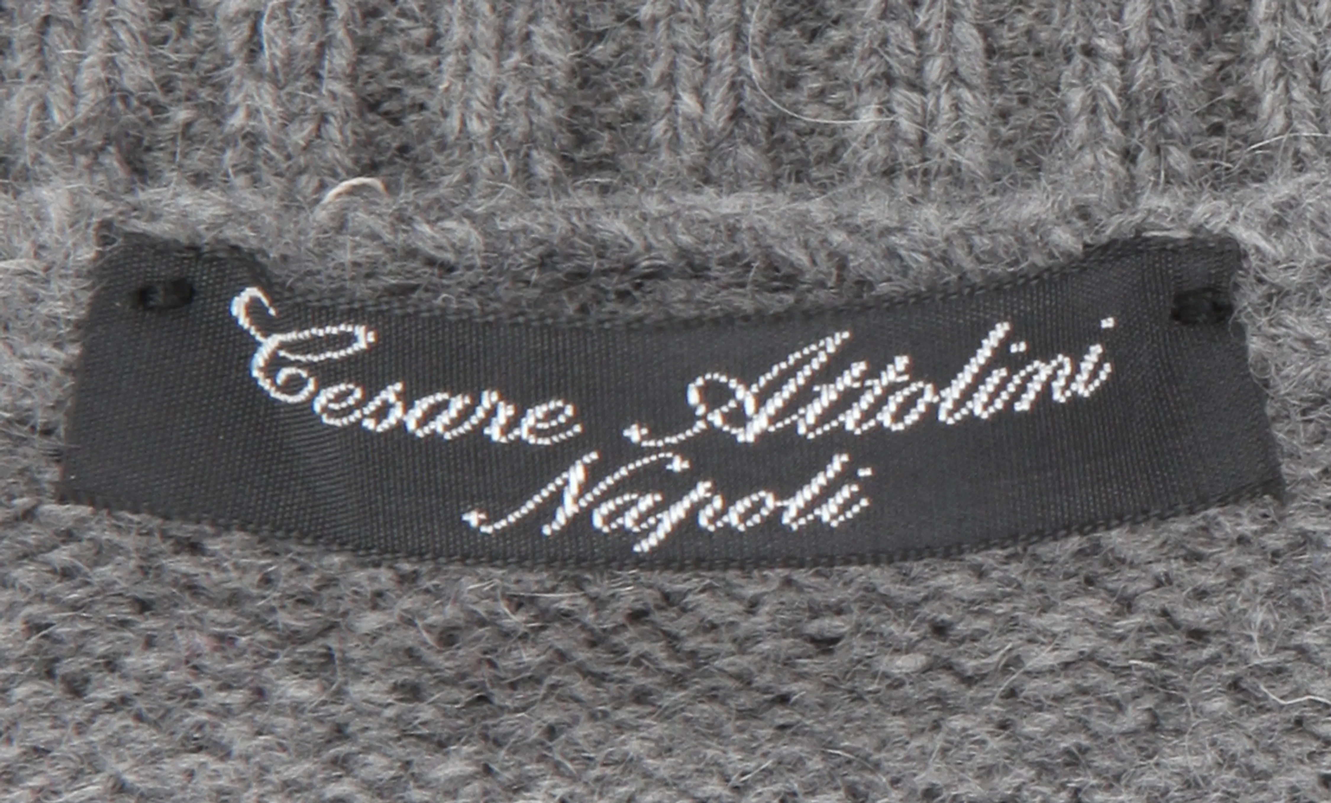 Cesare Attolini Gray Crewneck Sweater