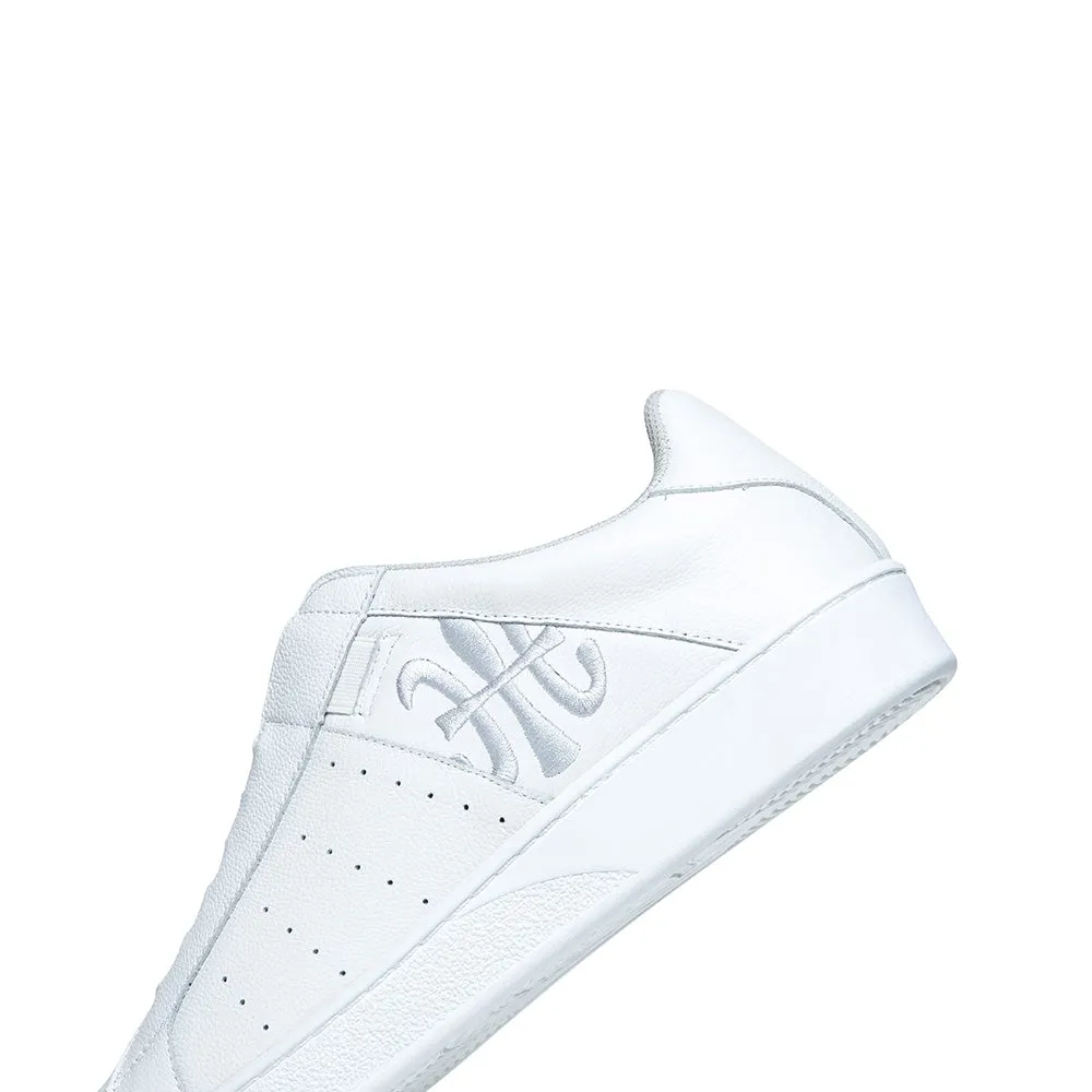 Men's Icon White Logo Leather Sneakers 01900-000