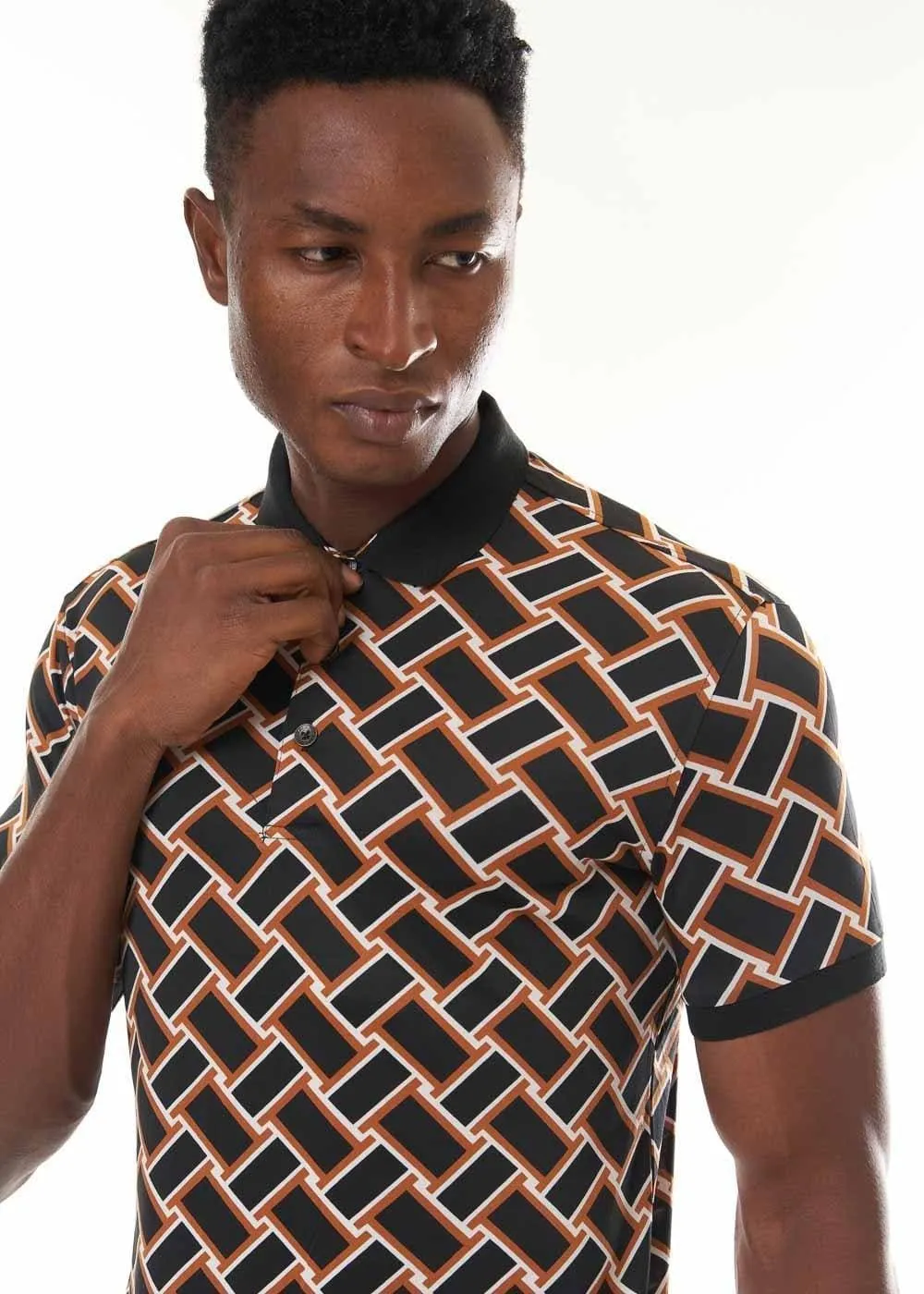 PATTERN MEN'S POLO TSHIRT IN SHAPE