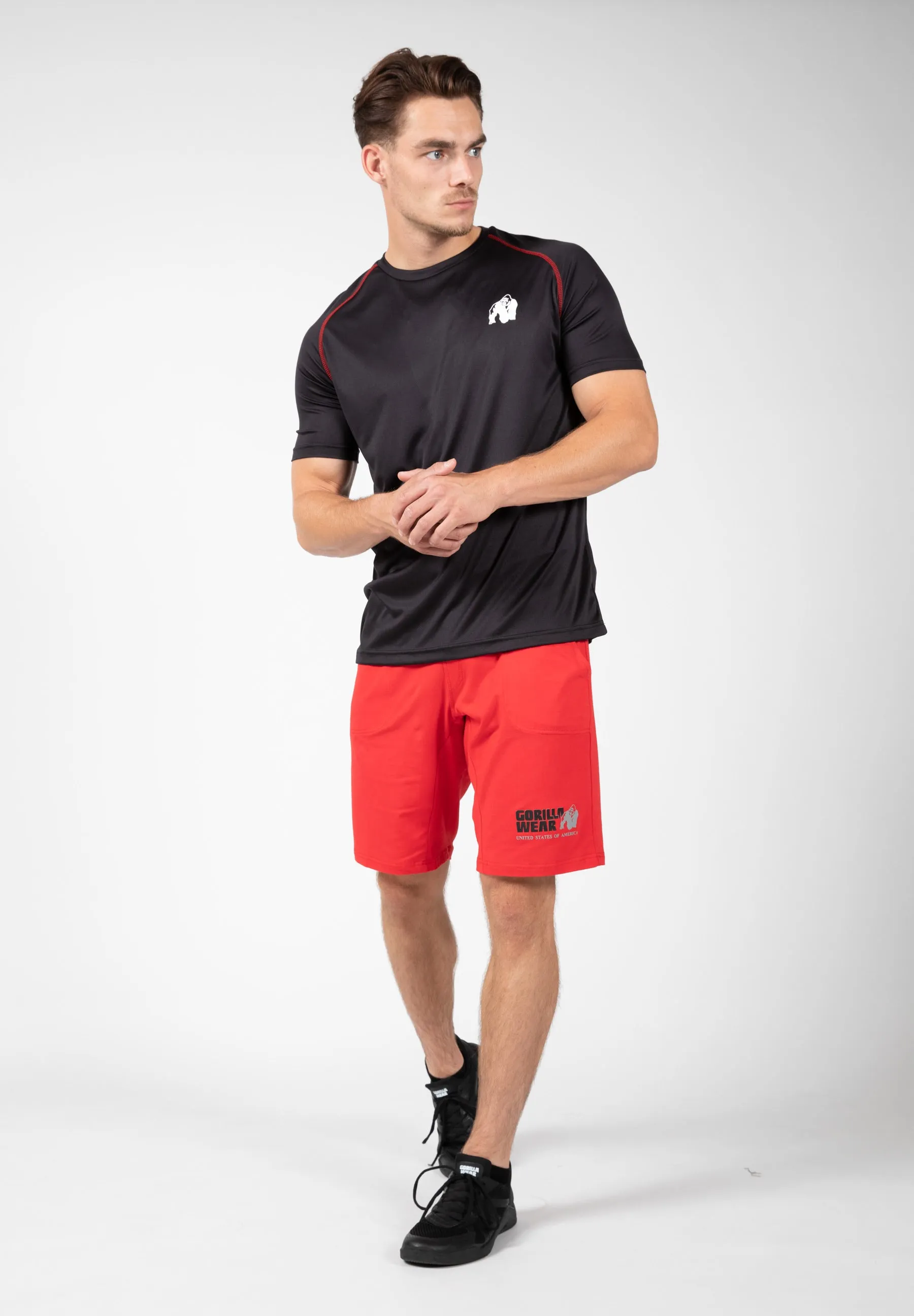 Performance T-Shirt - Black/Red